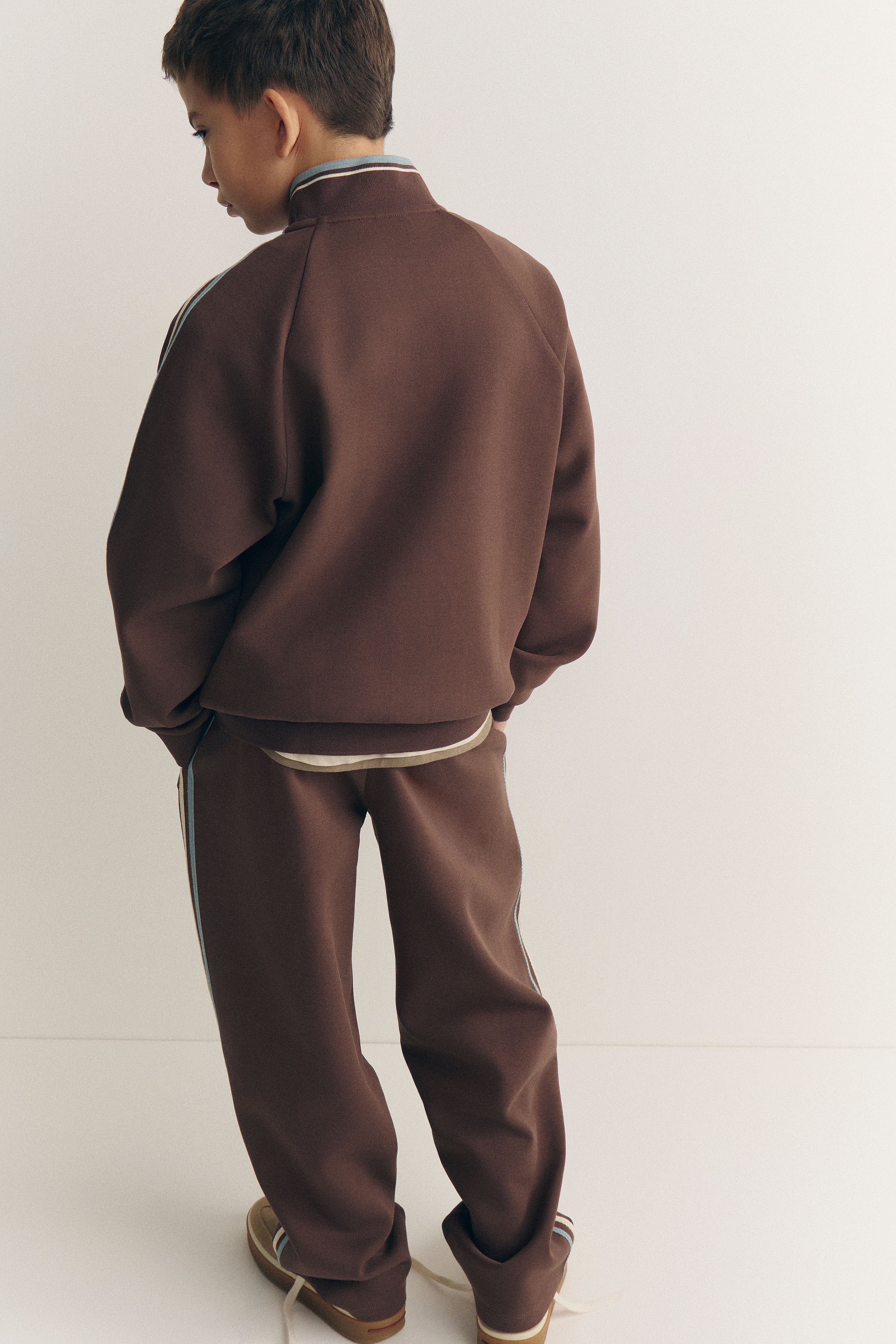 COLOR-BLOCK PIQUÉ TROUSERS - Image 4