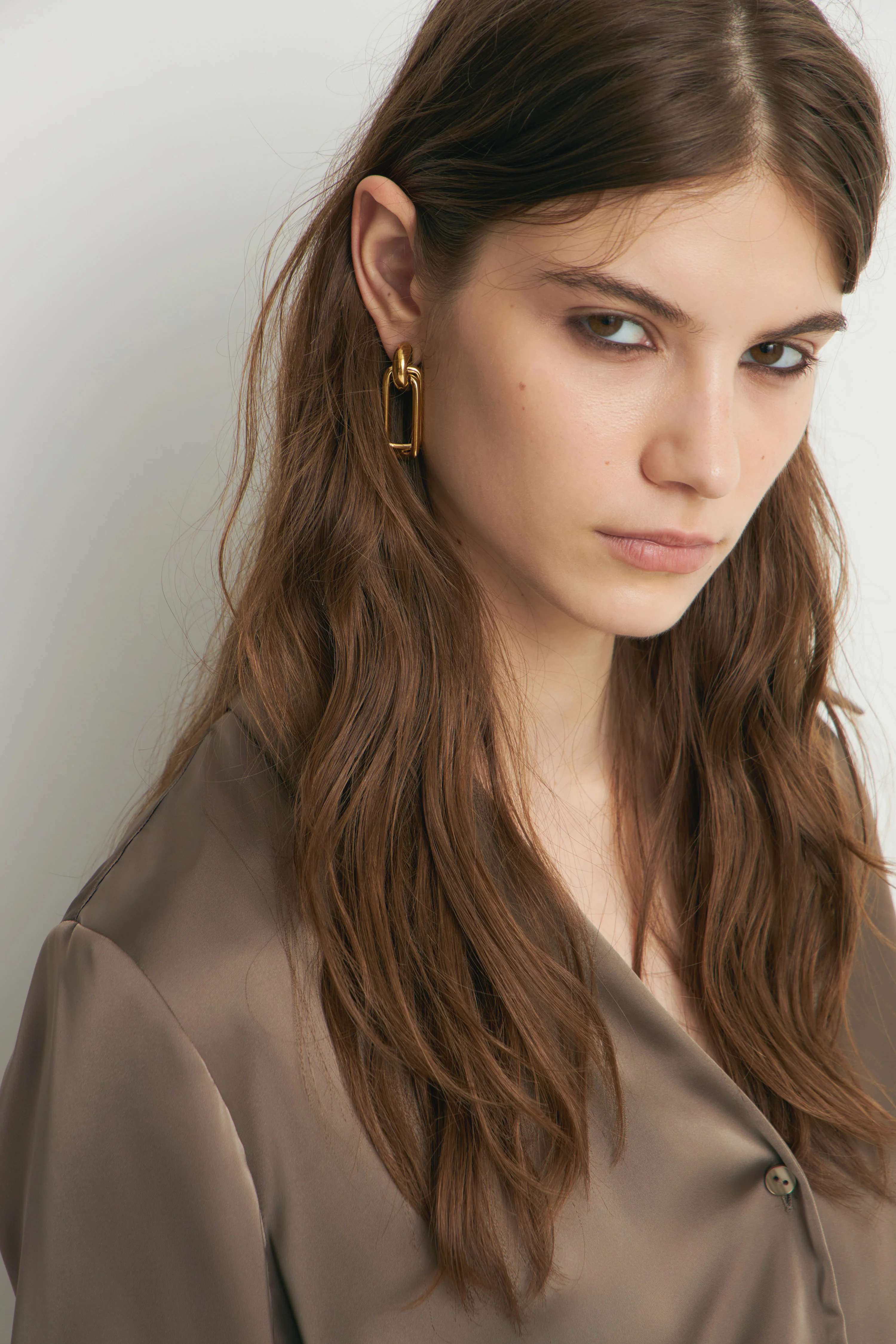 GOLD-TONE STEEL EARRINGS