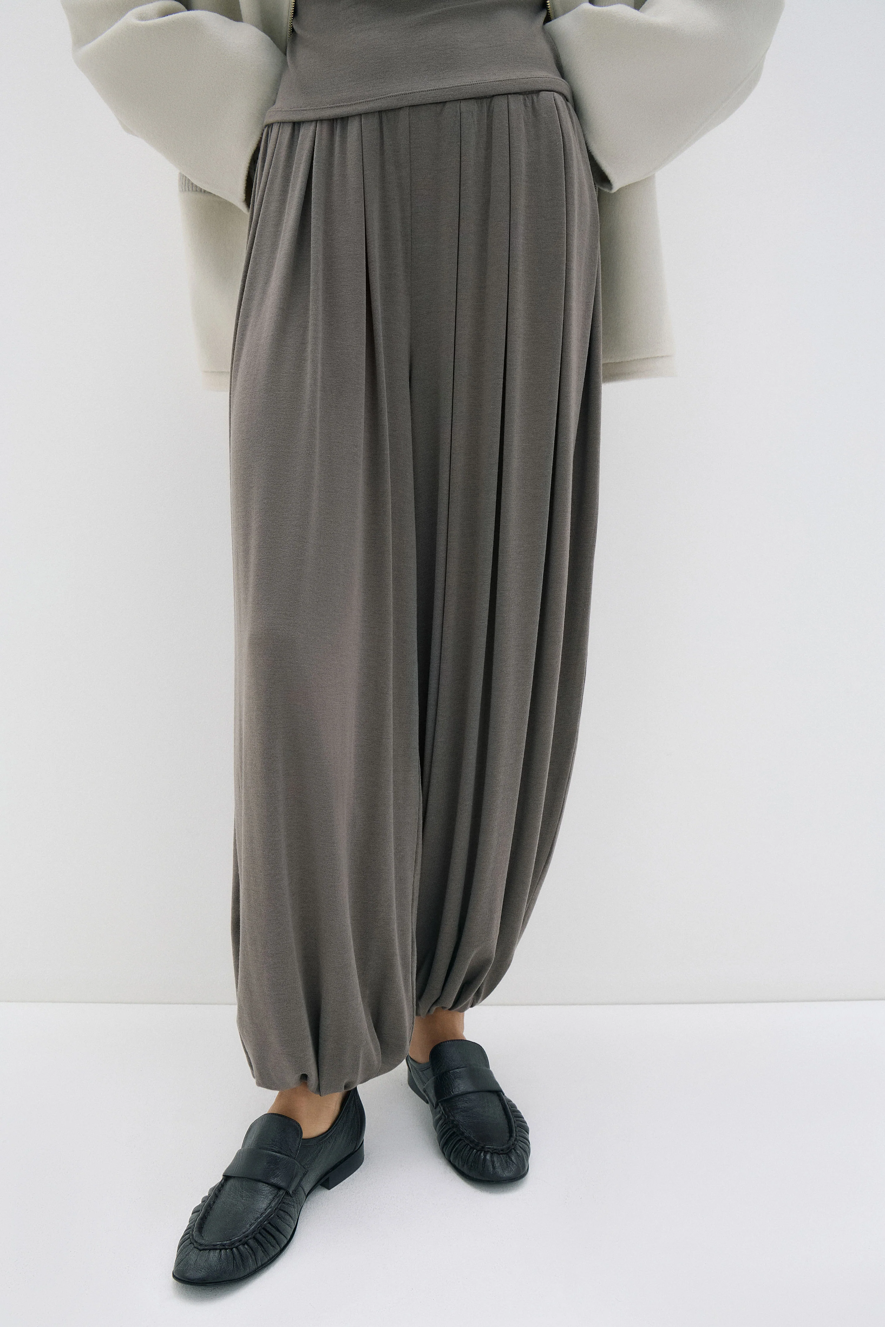 LYOCELL-WOOL JOGGER TROUSERS - Image 4