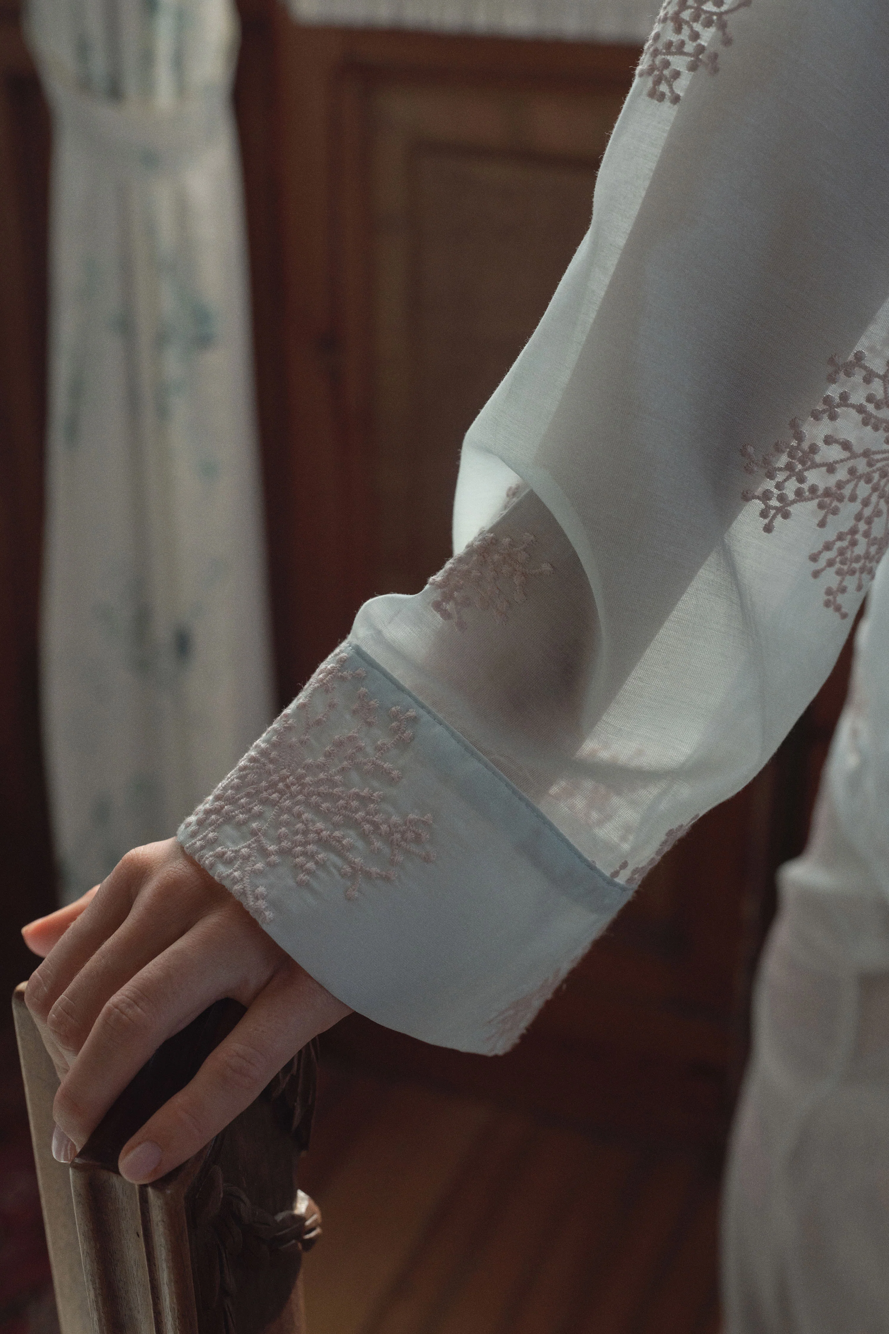 PYJAMA EMBROIDERY-DETAIL LYOCELL SHIRT - Image 4