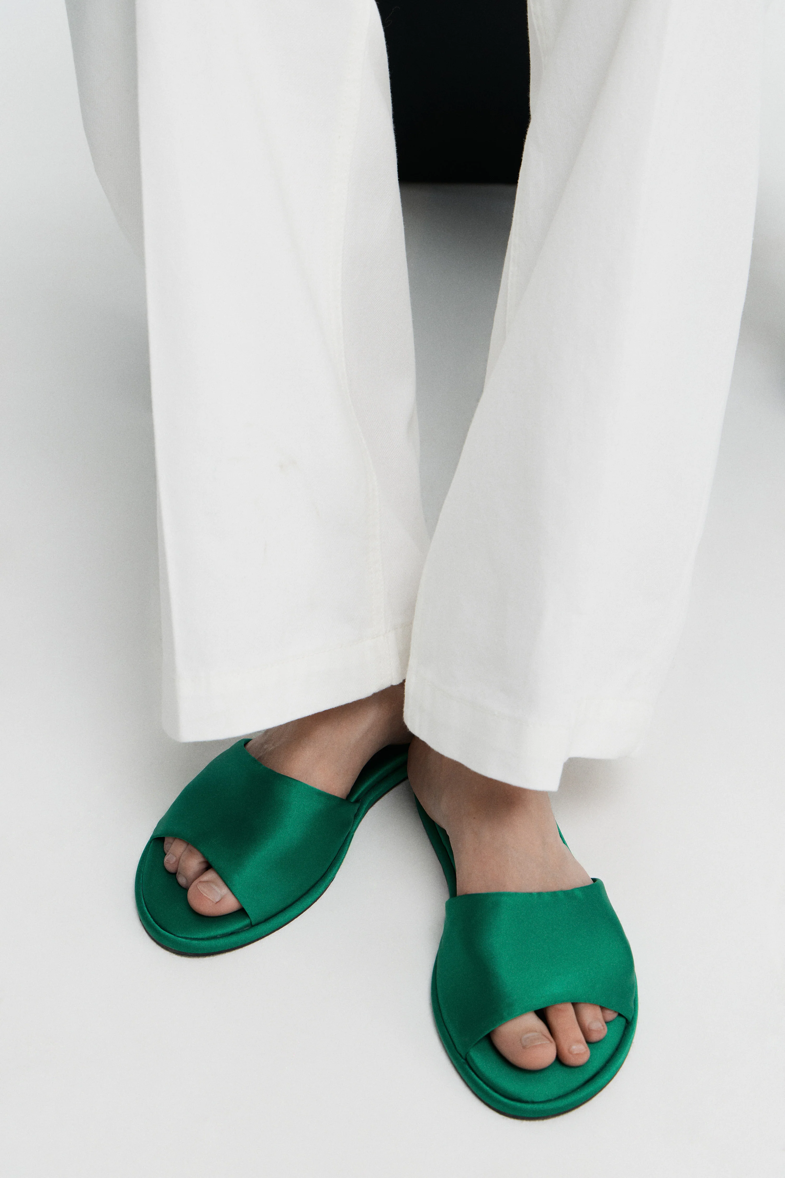 SATIN SANDALS - Image 2